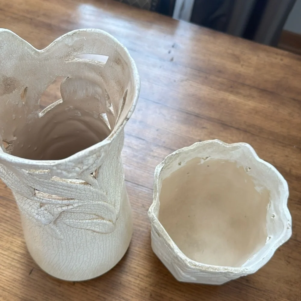 Elegant Floral Patterned Vases - set of 2
